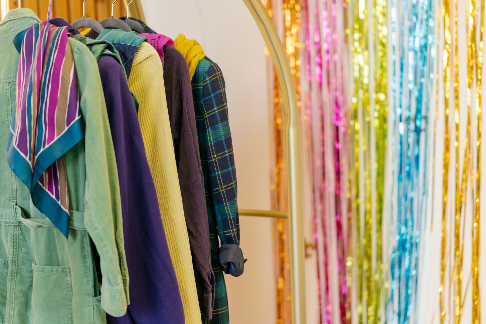 Brand-name fashion that suits Poshmark